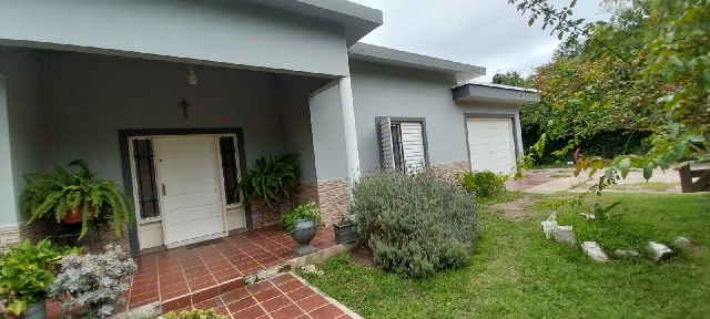 Calle El Samau, equina El Moradillo.